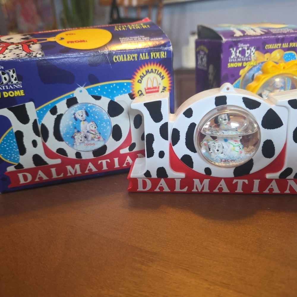 McDonald's 101 Dalmatians Snow Dome Set - Red, White, Black Full Set Of 4 - Picture 7 of 12